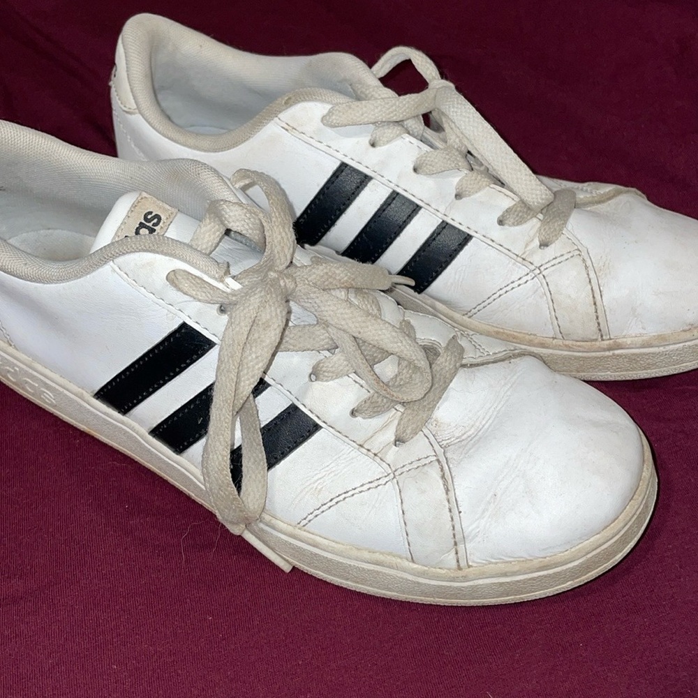 Women’s Adidas Sneakers